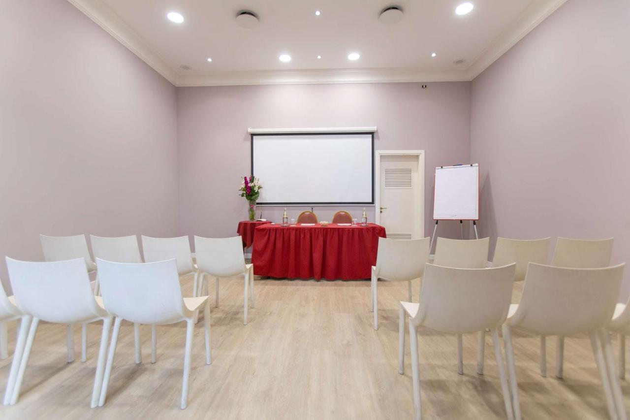 Western Ai Cavalieri 4* Palerme
